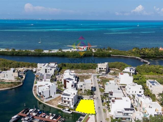 Venta en Puerto Cancún - Cancún